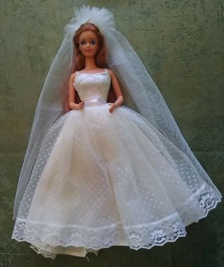 Wedding Day Midge 1990 Bride Doll With Gown And Veil,  Vintage Mattel Barbie Pal