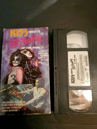 Kiss Meets The Phantom Of The Park Vhs Videotape Rare