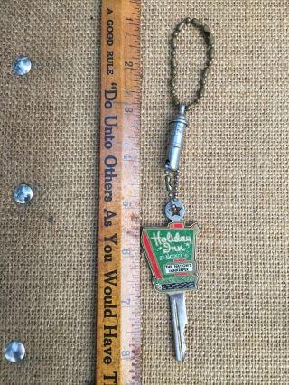 Very Rare/hard To Find Vintage Holiday Inn " Sign " Key
