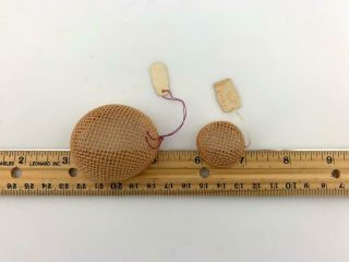 (2) VTG Roberta Partridge (attr. ) 1:12 Dollhouse Miniature Woven Straw Baskets 2