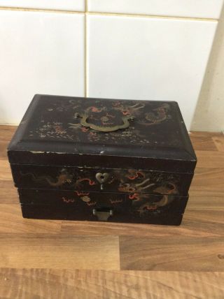 1920s Chinese Articulated Black Lacquered Box Depicting Dragons
