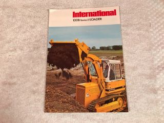 Rare 1960s International Harvester Loader 100b Tractor Dealer Brochure