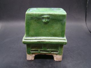 Chinese Ming Dynasty (1368 - 1644) Green And Yellow Glazed Box U5745