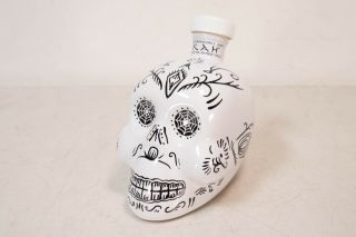 Kah Tequila 750 Ml Day Of The Dead Empty Skull Bottle Rare Ceramic
