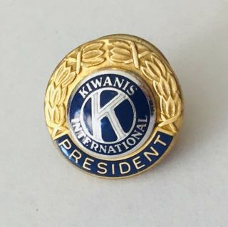 Kiwanis International President Club Pin Badge Rare Vintage (a8)