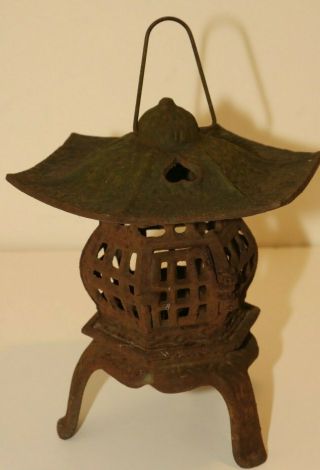 Vintage Cast Iron Pagoda Lantern Japanese Asian Candle Tea Garden 7 Pounds