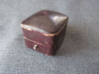 Antique Velvet & Silk Interior Lined In Burgundy Leather Wooden Ring Jewelry Box