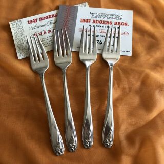 1847 Rogers Bros Daffodil Pattern 4 Salad Forks From 1950 Silver Plate 6 1/2”