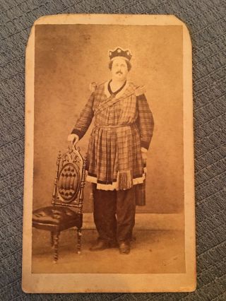 Antique Cdv Photo - Very Large Man 546 Pounds W/ Uniform/crown