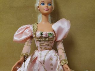 Vintage Mattel Barbie Rapunzel Doll 1991 Pink Dress Crown Blonde 3