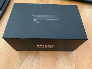 Old Stock Apple Iphone 1st Generation 2g Bluetooth Headset Rare Collectible 2007