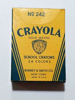 Rare Vintage Crayola Gold Medal Crayons 24 Ct No 242 Binney & Smith With Flesh