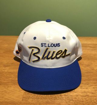 Rare Vintage Nhl Stl St.  Louis Blues Sports Specialties Script Snapback Hat