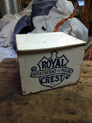 Vintage Royal Crest Dairy 15 