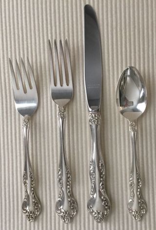 Reed & Barton WISTERIA (SILVERPLATE) 4 Piece Place Setting (s) 2