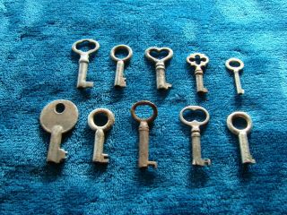 10 Antique Small Hollow Barrel Skeleton Keys For Vtg.  Jewelry Boxes Etc.