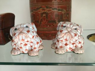 2 Antique Vintage Chinese Foo Dogs Porcelain Figurine Ornament Decor Bull Pair