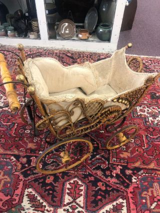 Extreamly Rare 1900 - 1909 Antique Wicker Baby Carriage
