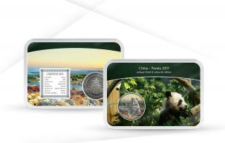 China 2017 ¥10 Panda Antique & Coloured 1 Oz Silver Proof Coin 500 Mintage