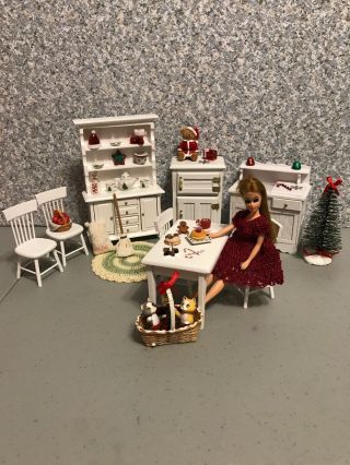 Vintage Topper Dawn Doll Christmas Kitchen 