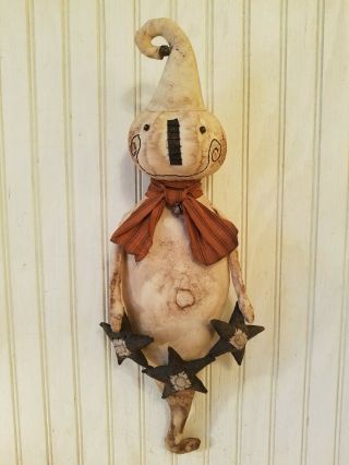 Primitive Grungy Grubby Ghost Halloween Doll & His Boo Stars Garland