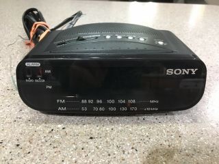 Sony Icf - C212 Dream Machine Fm/am Alarm Clock Radio Black