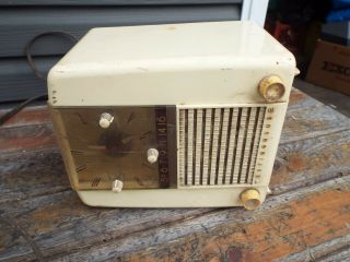 Antique Vintage Westinghouse Tube Radio Clock Model H398t5