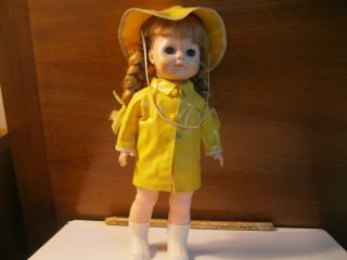 Vintage 1964 Vogue Ginny Doll 11.  5 " Sleep Eyes,  Yellow Raincoat And Hat