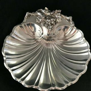 Vintage Reed & Barton 200 Silverplate Footed Scallop Shell Bowl/ Dish W/grapes