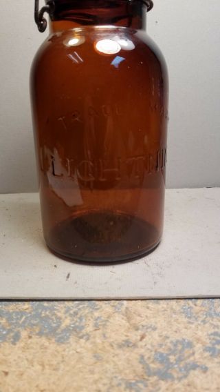 Vintage Antique Lightning Brown Amber Glass Quart Jar Putnam,