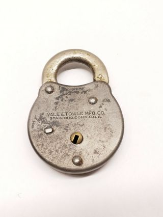 Yale brand padlock ' 575 ',  antique,  vintage,  locksmith,  collectible 2