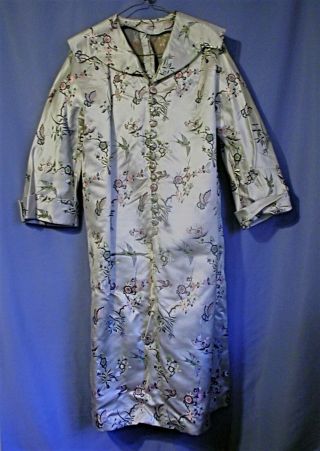 Vintage Fine Machine Embroidered Chinese Silk Robe Silver No Tags
