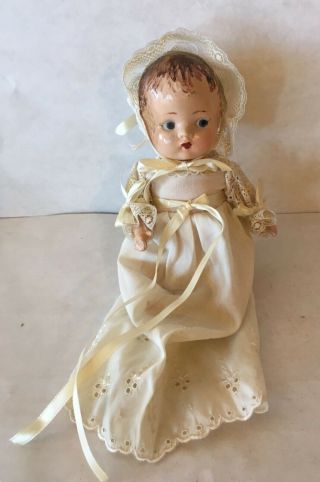 Small Vintage Composition Baby Doll In Ivory Lace/eyelet Gown 7” Jointed