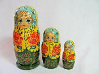 Vintage Set Of 3 Matryoshka Nesting Dolls Russia ? Signed R.  3aropck Roses