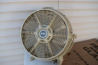 Vintage Rare Galaxy The Wind Machine 3 Speed Type 20 Style 7a.  Fan Good