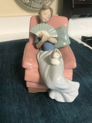 Rare Vintage 7 5/8 " Lladro Nao Girl In Chair With Fan & Cat Figurine