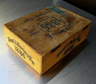 Antique Wood Cigar Box Sam ' l J.  Davis y Ca 1886 York Glaser Bros Dist. 2