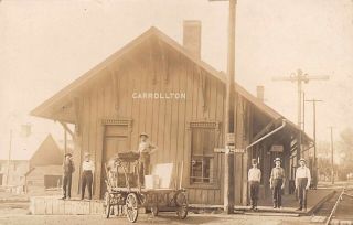Oh - Rare 1900’s Real Photo Railroad Depot At Carrollton,  Ohio - Carroll County