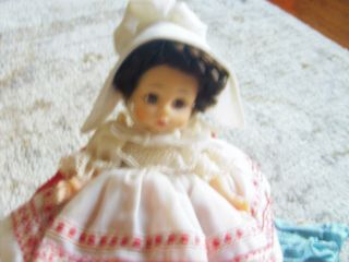 Vintage Madame Alexander Russian Doll (7 1/2 ")