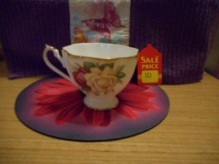 Lady Sylvia By " Queen Anne " Footed Tea Cup Gold Ring Rim And Foot Victorian Styl