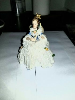 Antique German Early Dresden Lace Lady With Flowers Porcelain Figurine