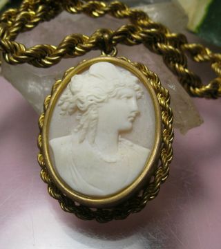 Antique Victorian Carved Shell Cameo Pendant Necklace Twist Rope Setting & Chain