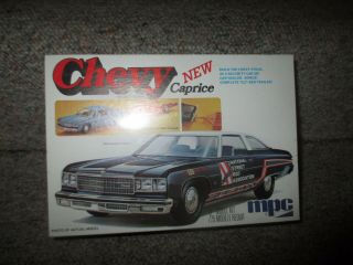 Vintage 1976 Chevy Caprice Mpc Model Kit Factory