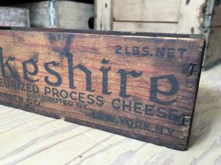 Vintage Wooden Cheese Box Lakeshire The Borden Co York York Wood 3