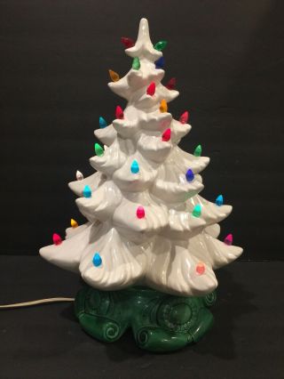 Rare Vintage Atlantic Mold 17” Music Box Ceramic Christmas Tree 1965