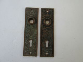 Antique Set Of 2 Matching Ornate Brass Door Knob Back Plates Skeleton Key 4063