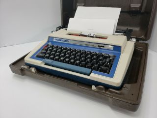 Vintage Rare - Smith Corona Sterling Typewriter with Case 3