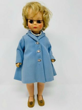 Vintage 1970 Madame Alexander Grandma Jane - 14 " Doll In Outfit