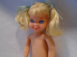 vintage 1965 Mattel Barbie ' s sister Tutti Japan doll pink polka dot 3