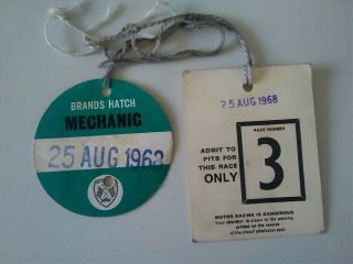 Vintage Motorsport Brands Hatch 25 Aug 1968 2 X Rare Pit Passes Badges Tickets